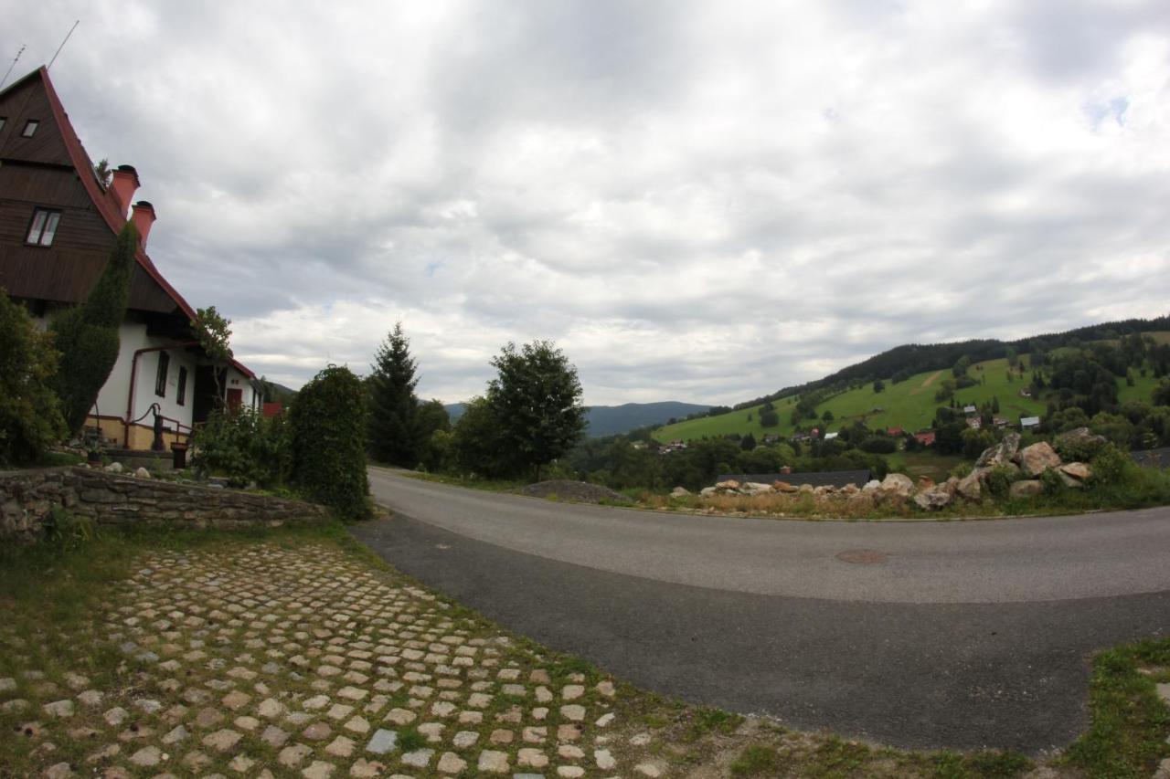 Chalupa U Studanky Rokytnice nad Jizerou Bagian luar foto